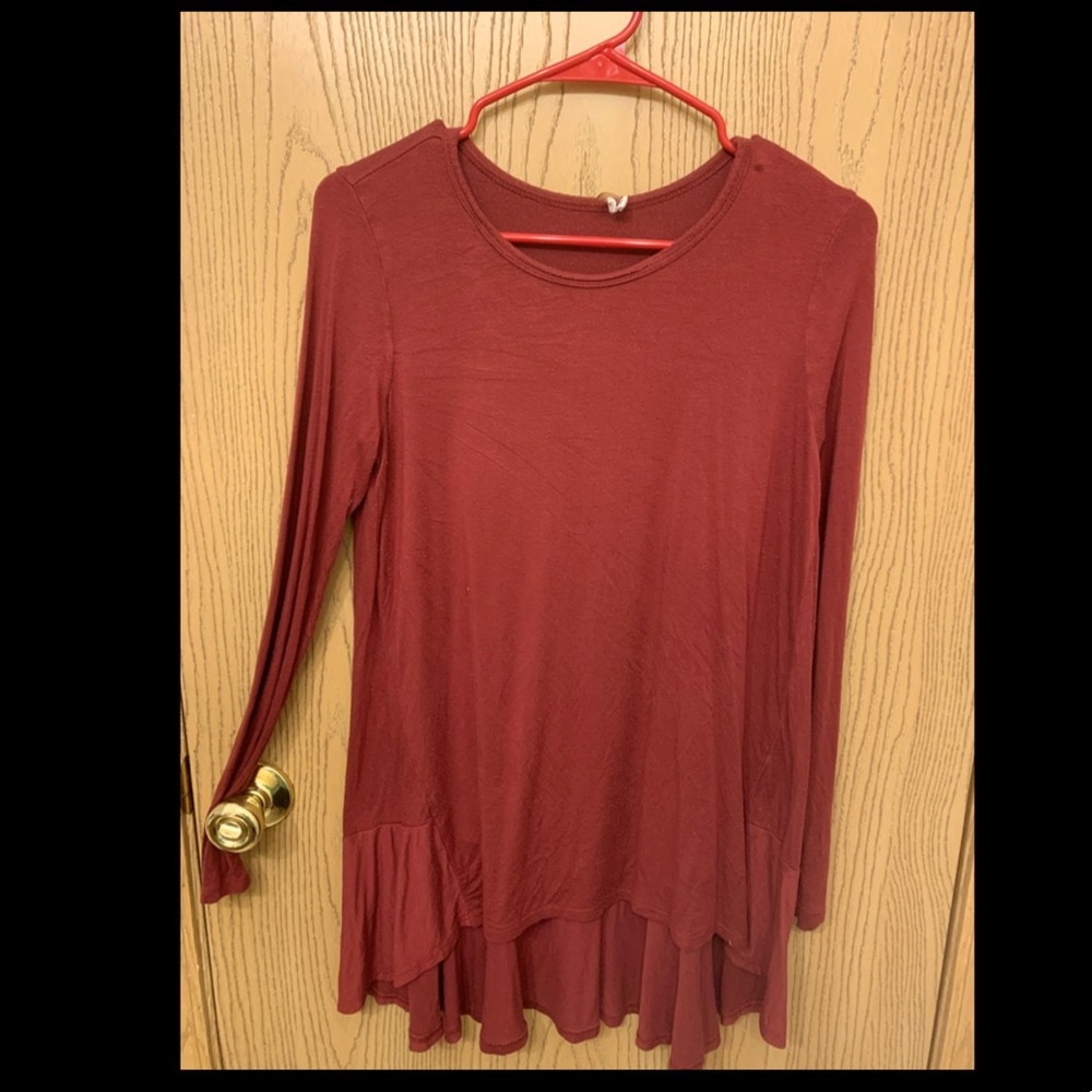 Sopranos Maroon Top ⭐️